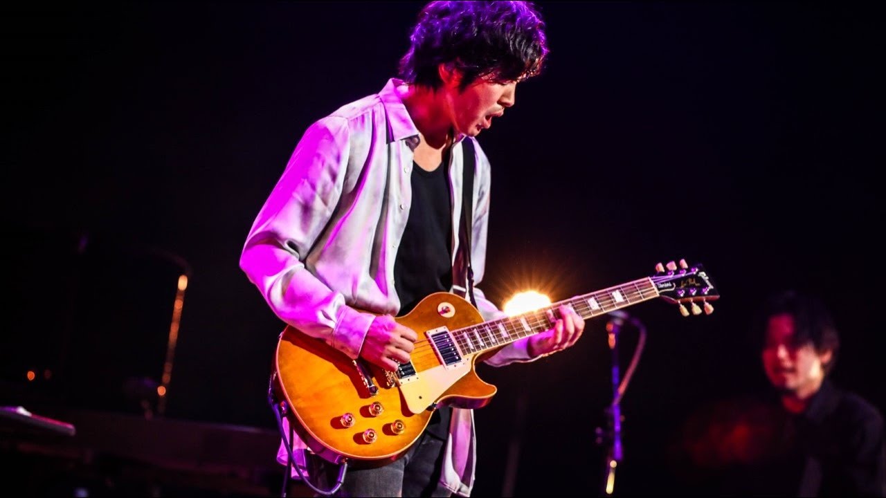 注目のブランド 【新品未開封】藤巻亮太The 2022パーカー Concert