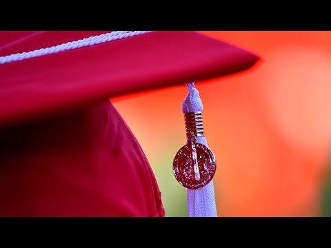 Video: Hoe lang duurt het afstuderen van de NCSU?