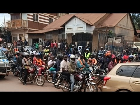 Ekubo Likwatilide BOBI WINE Asimbude