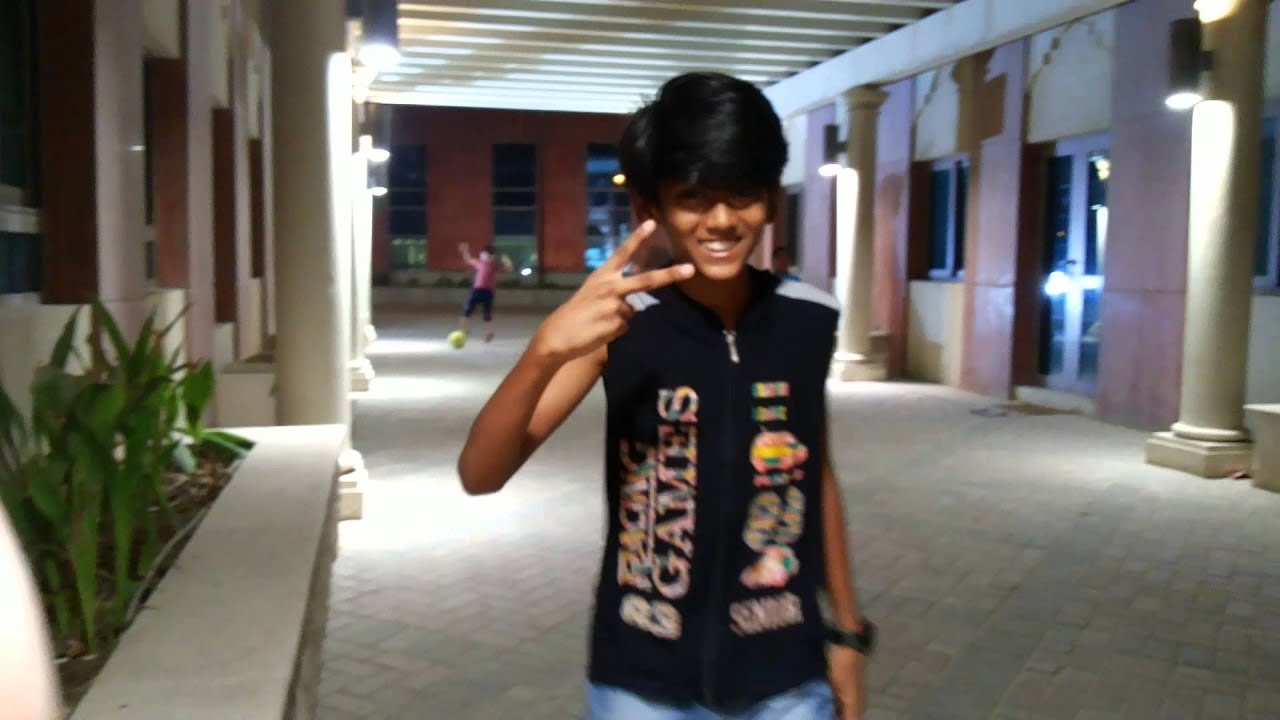 ★Playing football with strangers★ YouTube