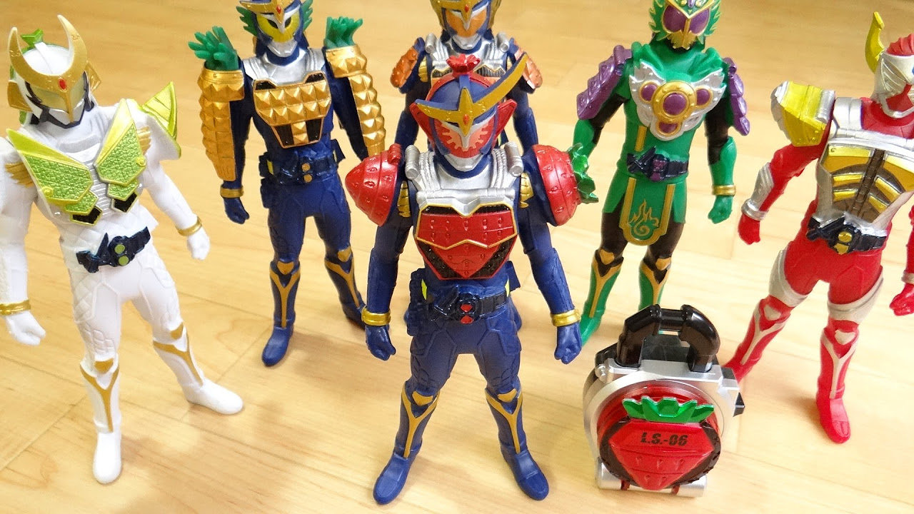 仮面ライダー鎧武 (ガイム) ライダーヒーローシリーズ06 仮面ライダー鎧武 イチゴアームズ Amazon.co.jp: 仮面ライダー鎧武 (ガイム) ライダーヒーロー