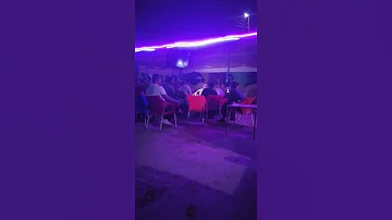الفنان محمد طه وعزف على العود 