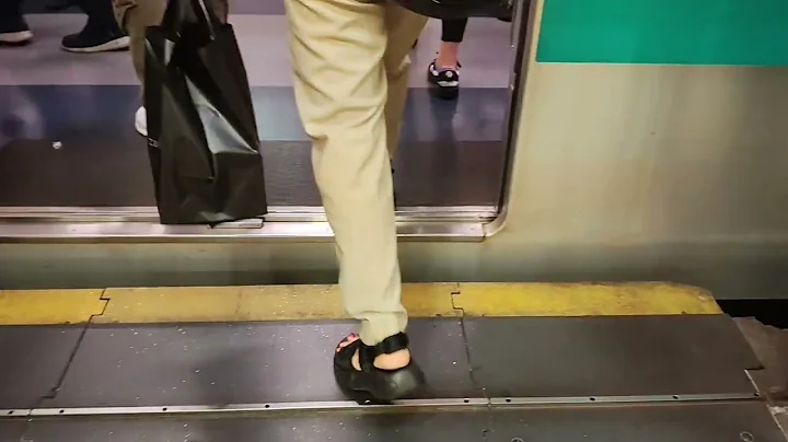 Tokyo Metro Namboku Line Azabu-Juban Station Platform 1 Departure Melody 