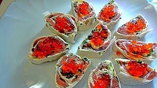Лаваш с красной рыбой, плавленным сыром и зеленью! Очень вкусно получается! Лаваш с красной рыбой, плавленным сыром и зеленью! Очень вкусно получается!