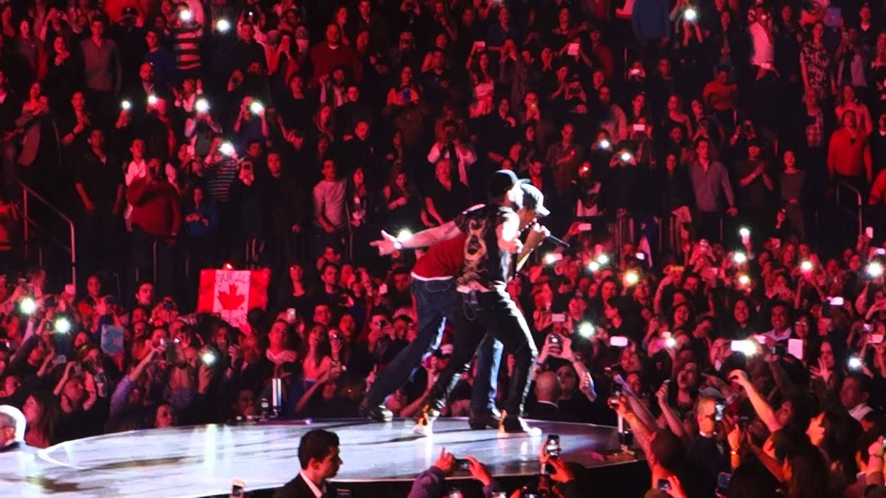 Enrique Iglesias feat. Yandel - 