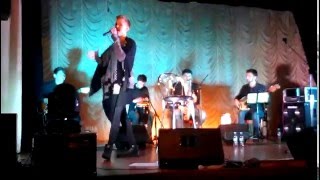 Владислав Курасов Cant Fight The Moonlight cover Киев 19.12.2015. АКУСТИКА 2