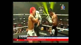 Buakaw Por Pramuk vs Tomoyuki Nishikawa - Thai Fight 2012 - HD