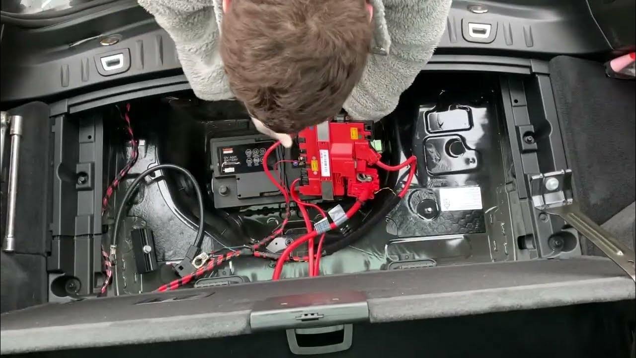 Как снять аккумулятор е90 Замена Аккумулятора в BMW F07 5 GT #bmw #бмв - YouTube