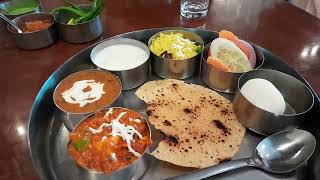 Bhuja Govindam vegetarian restaurant, Daryaganj,, Delhi (लंच)