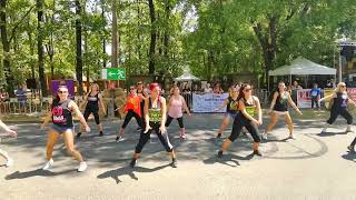 Download Lagu Reni Zumba Dance 2022.07.23. - Zsolnai Tamás koreográfiája MP3