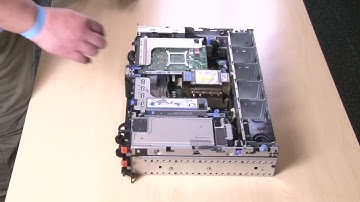 Lenovo ThinkEdge SE450 installing a fan cage and fans