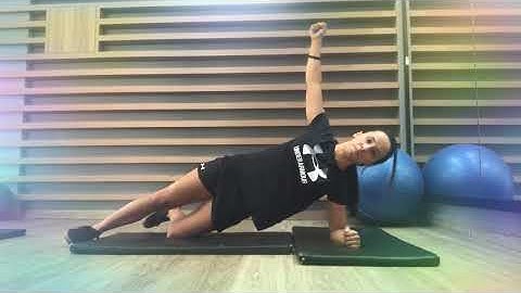 Prancha lateral com apoio no joelho.