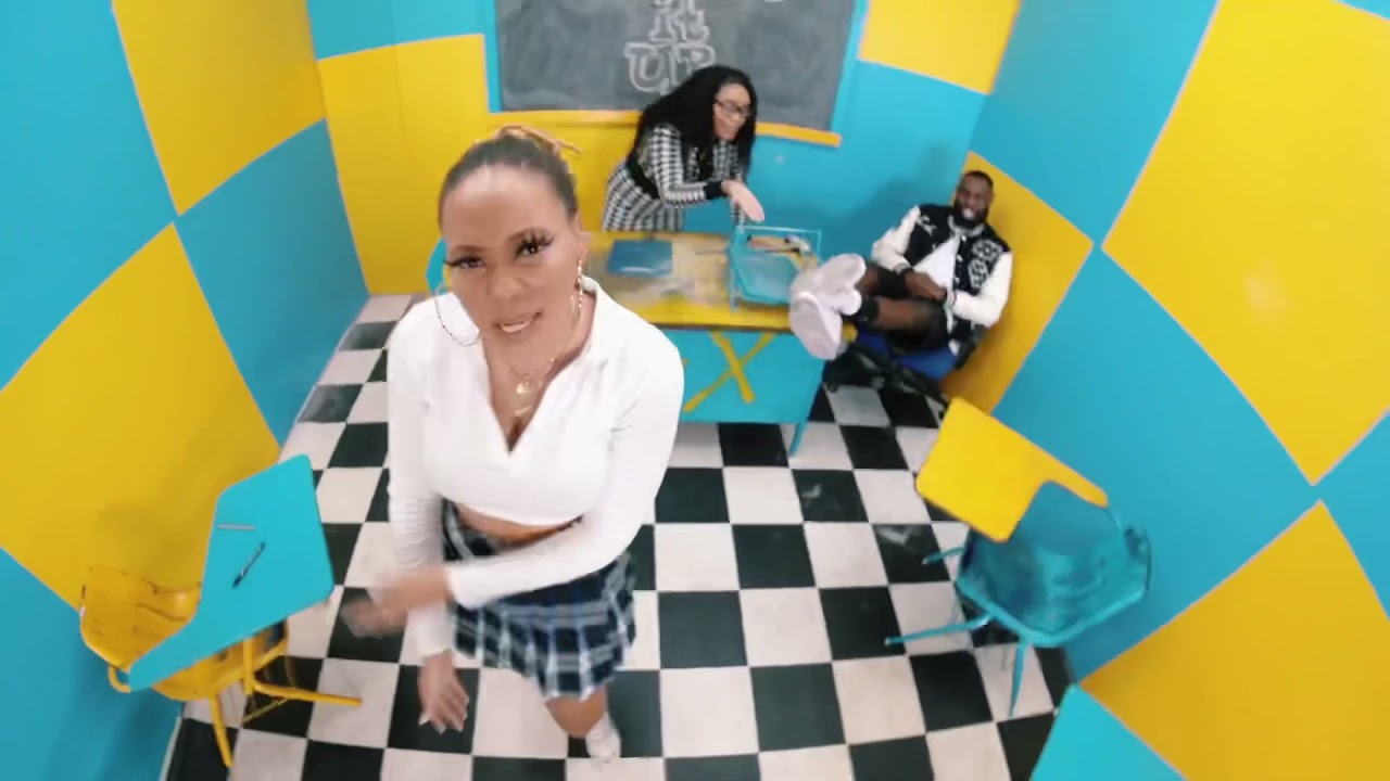 Blak Goldie x HubCityRell - BACK IT UP (MUSIC VIDEO)