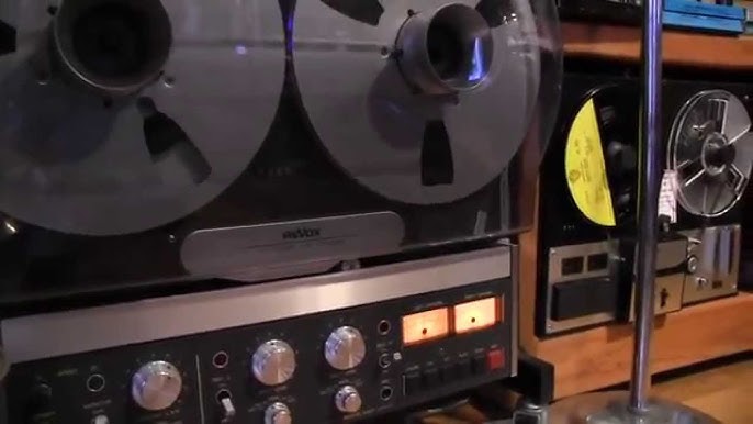 Studer A812 reel to reel tape recorder 