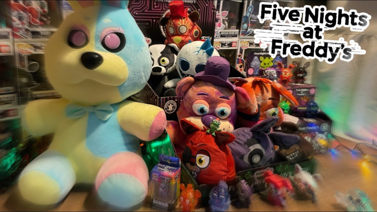 Funko Plush: · Five Nights at Freddy's Tiedye- Ft Foxy (MERCH) (2022)