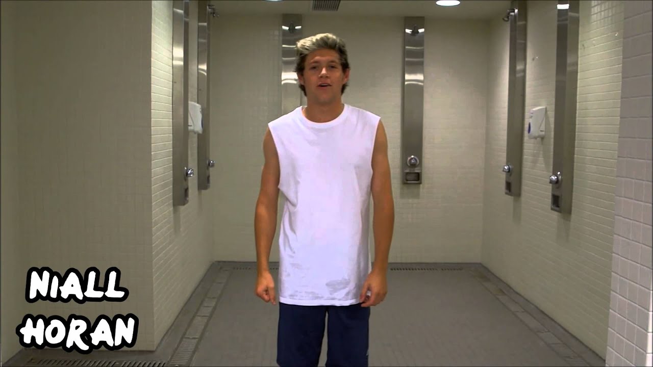 One Direction (band,niall,liam,louis, zayn and harry) ICE BUCKET