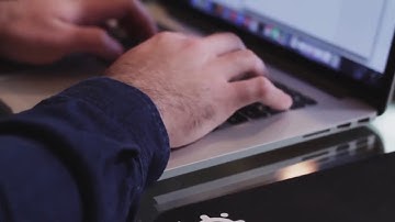 TRACTUS: Understanding and Supporting Source Code Experimentation in Hypothesis-Driven Data Science