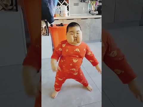 diga diga मेरा डांस🤣🤣🤣 #dance #viral Cute baby dance video #lovely #shorts Cute 😘🥰 funny baby