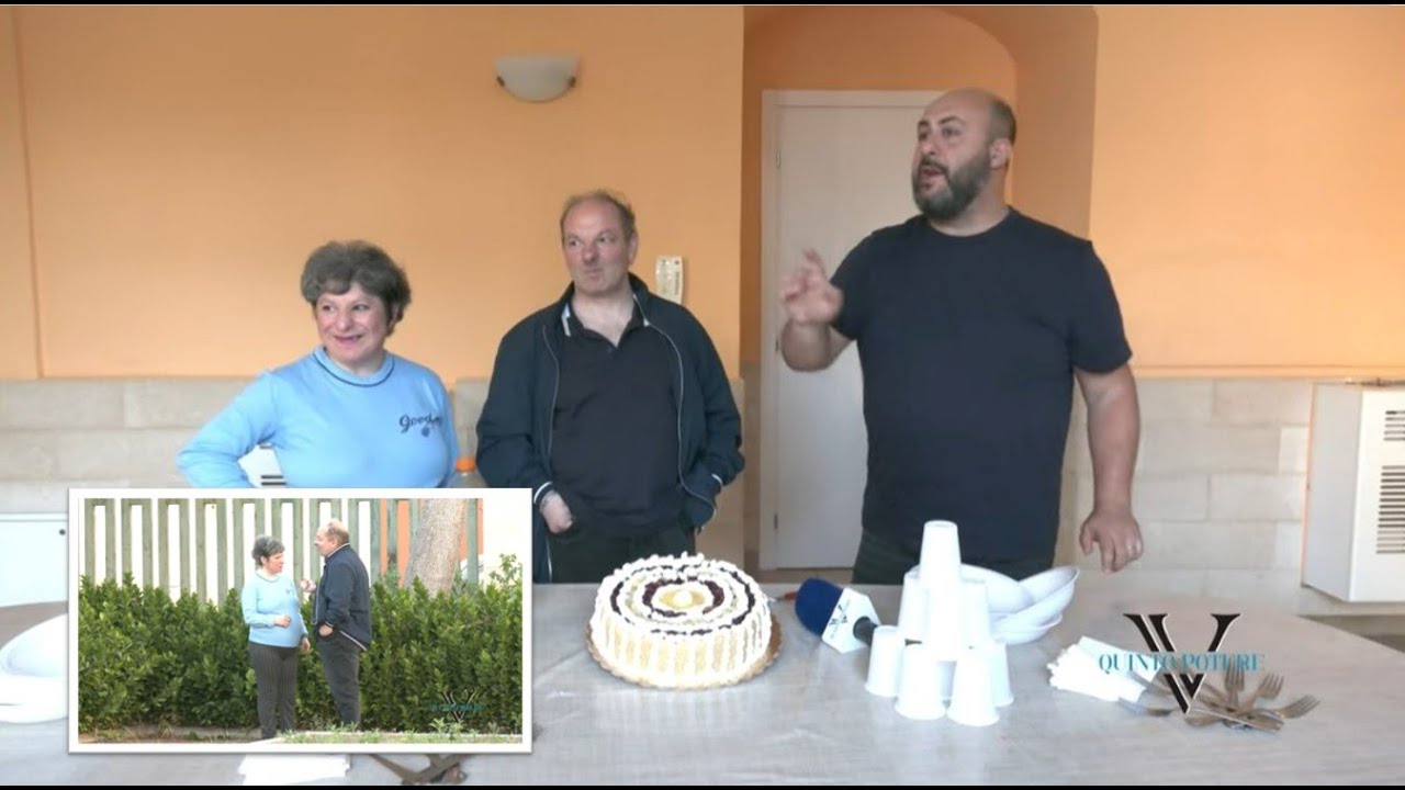 Lello alla festa di Angela, torta e confidenze: 