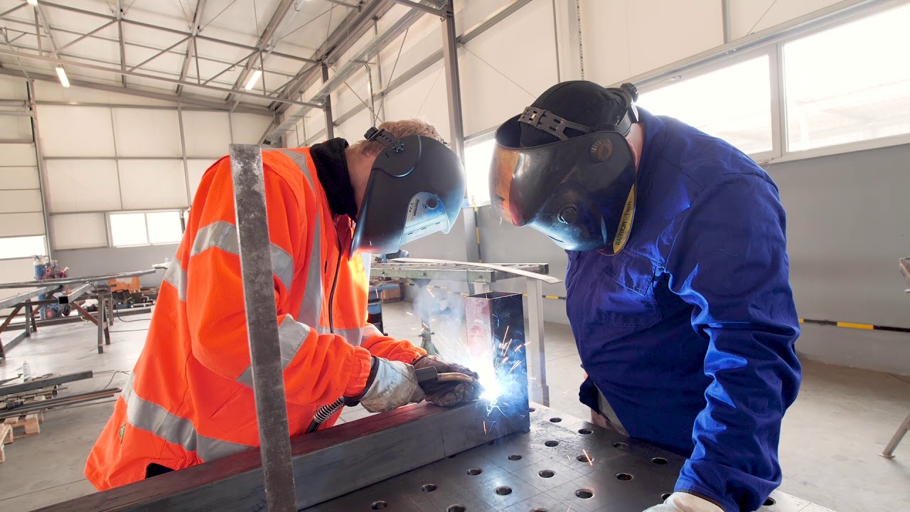 STAHLMONT, JAMNIUK - Deutschland