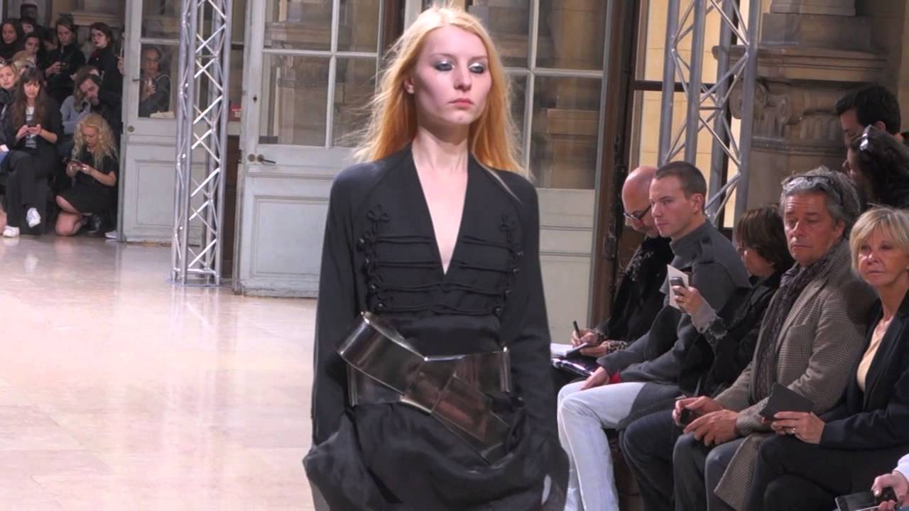 A.F. Vandevorst SS 2016 by Modepilot