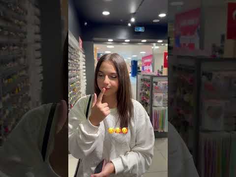 Tiny-Vlog Поиск серёжек 🤩 #обзор #turkey #life #toys #love #влог #влоги #vlog #blogger #jewellery