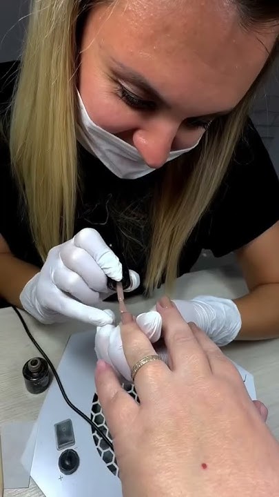 Финишное покрытие для гель лака. #шортс #shorts #дизайнногтей # ...