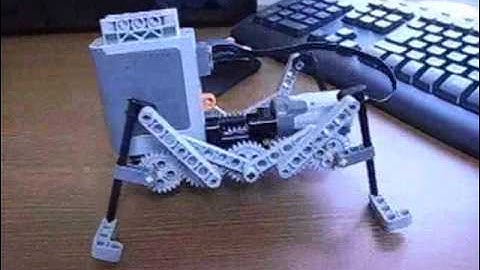 Lego Technic 4 Legged Bug Robot