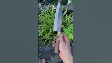 Tôi làm con dao lọc thịt bò bằng thép hòn bi xe tăng sắc nét đáng kinh ngạc