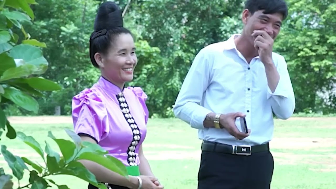 Quàng Lả Gặp Người Đẹp Hát Hay Nghe Quá Hay Và Hấp Dẫn