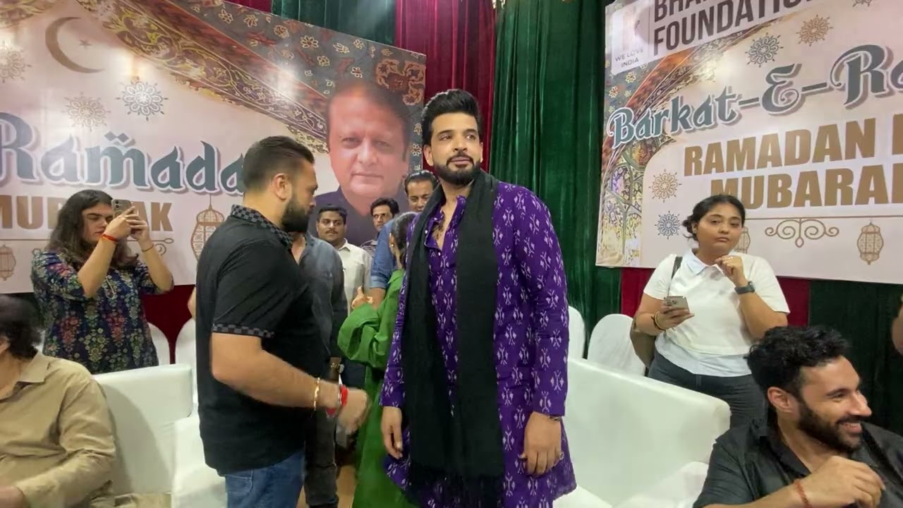 #ramzancelebration 🕋Mai #karankundra  ke Kurte se dikha😳 teja ka tattoo #bajaj  bhi sath#viralvideo 