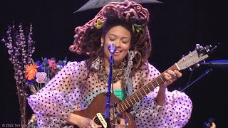 Valerie June, Why The Bright Stars Glow (live), UC Theatre, Berkeley, April 6, 2022 (4K)