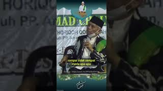KEISTIMEWAAN SIBUK BERDZIKIR ( KH. CHALWANI NAWAWI BERJAN PURWOREJO )