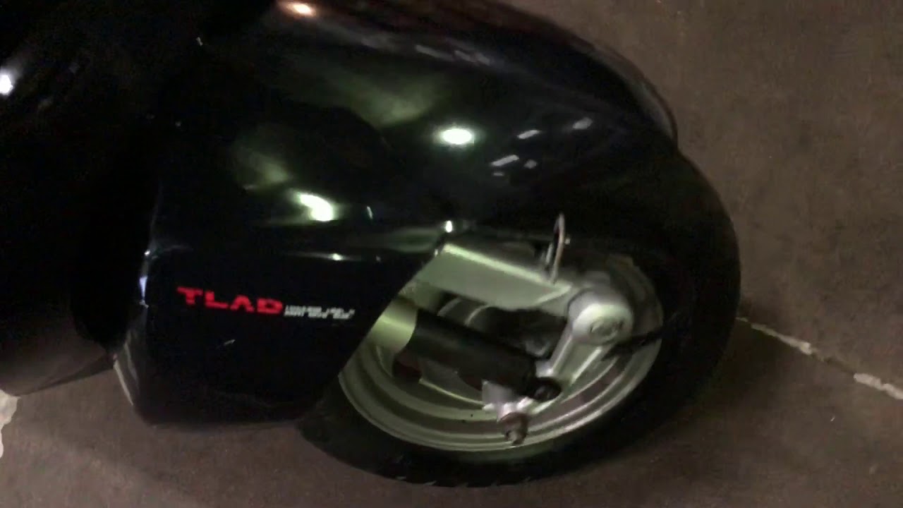 Обзор скутера Honda Lead AF20 без пробега по РФ