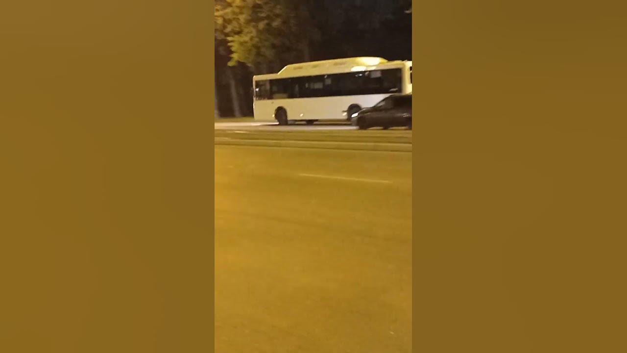 Автобус уезжает - YouTube