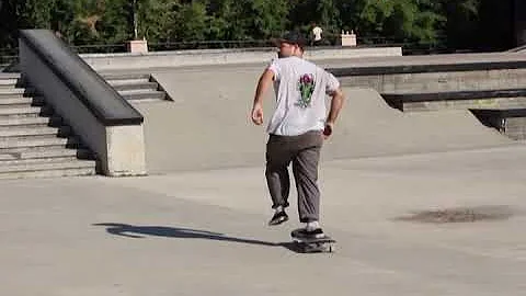 raw skateclips at pearsall skatepark, house park, ...