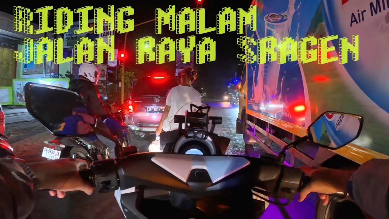 Suasana Riding malam di jalan raya Sragen. #motovlog #dailyvlog #kerjamalam #sragen #gondang