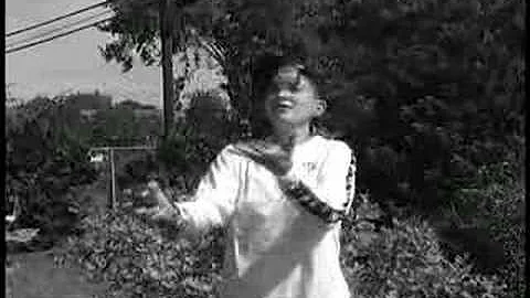Paula Juggling