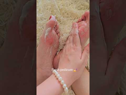 A Little Foot Care ✨ Fresh Pedicure & Moisturizer