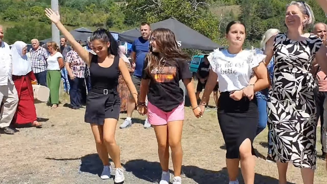 🔴 Sestre Sumea i Vildana kolo - Drinsko kod Višegrada - Marić Bend i Benjo - Bosanski teferič