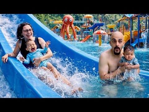 PRIMERA VEZ EN EL PARQUE ACUÁTICO 