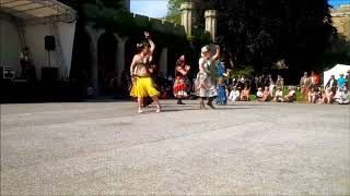 Steampunk belly dancers at Lincoln Asylum - Shadows Steampunk belly dancers at Lincoln Asylum - Shadows