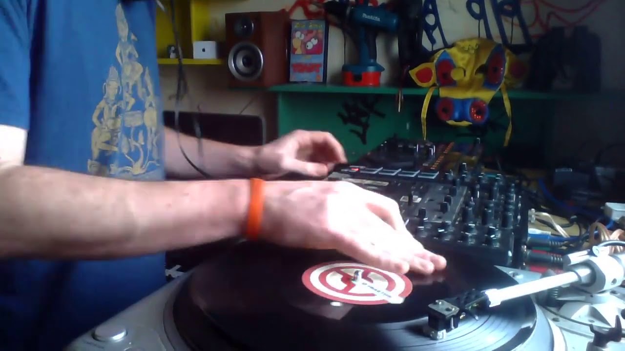 Djackulate  - Lute Floop