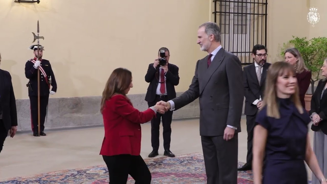 S.M. el Rey recibe en audiencia a la LVI promoción de Administradores Civiles del Estado