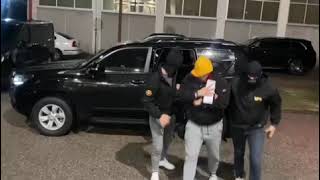 Privođenje jednog od uhapšenih u SPO