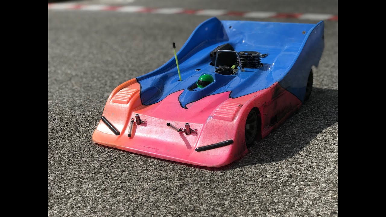 1/8ème Piste Serpent 960 - YouTube