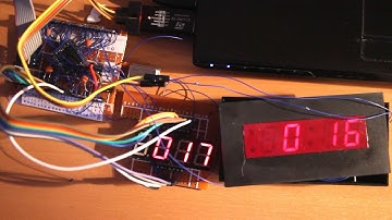 FPGA Clock Altera EPM7064 vs Lattice LC4064v