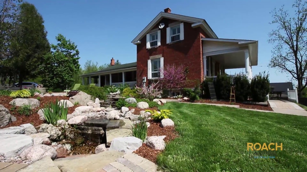 Gorgeous Century Home For Sale - 20 Mill Pond Drive - Georgetown, Ont