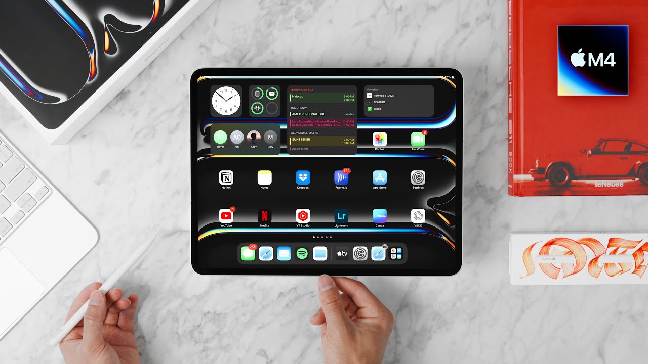 M4 iPad Pro OLED (2024) Unboxing & First Impressions! - YouTube