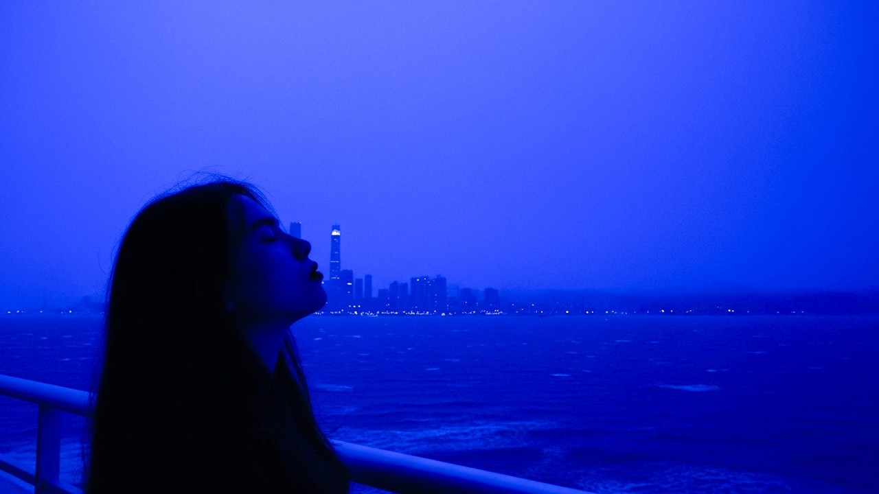 finding the strength to let go in the midnight glow